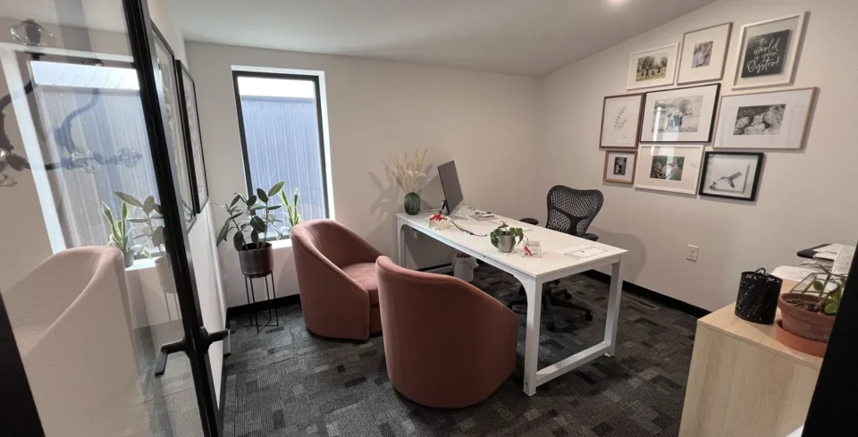 MAK Office Shop Condos - Image 7