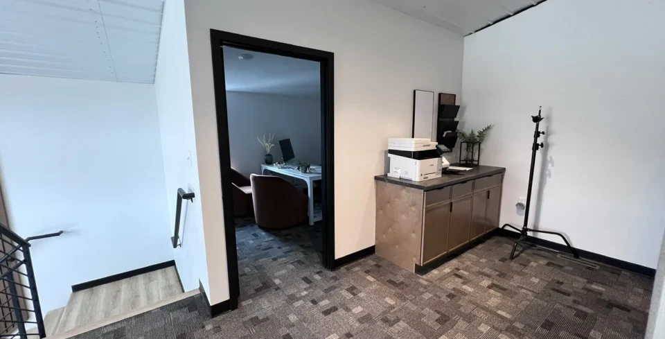 MAK Office Shop Condos - Image 8